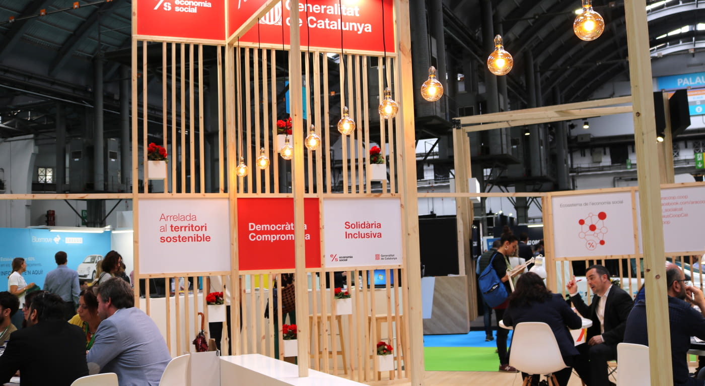 Ponent Coopera participa al BIZBarcelona a l'estand de l'economia social